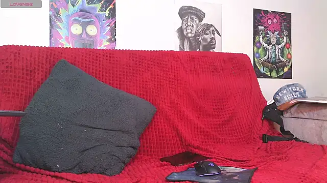 Snapshot of IM_MAYA chatting on 02/04/25, 11:06 IM MAYA online show from 02/04/25, 11:06