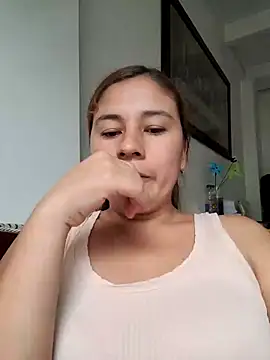 selena gomez2 online show from 10/26/25, 07:14