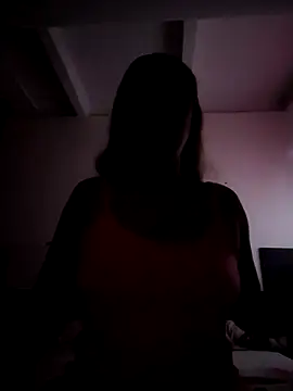 selena gomez2 online show from 04/18/26, 11:12