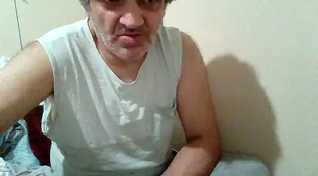 asira39 online show from 03/01/25, 10:42