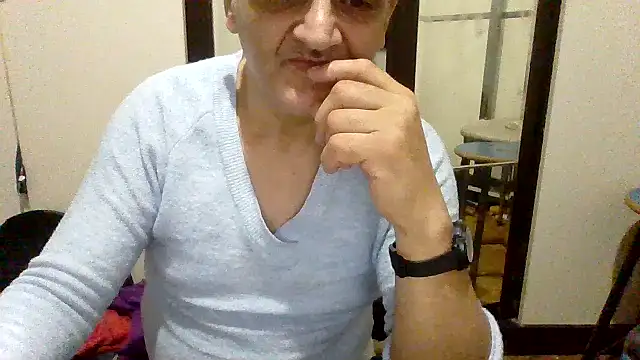 asira39 online show from 11/08/25, 09:29