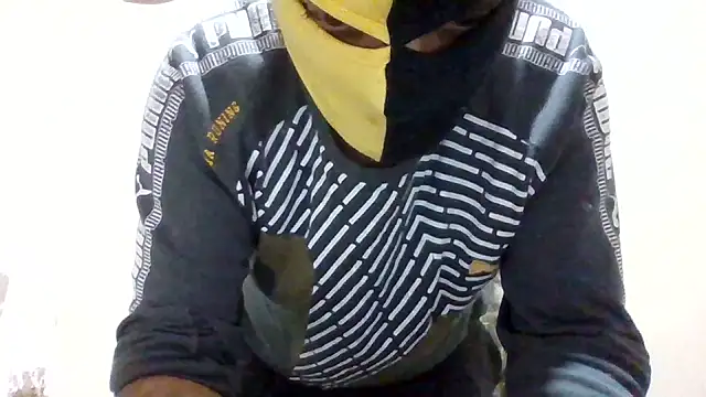 asira39 online show from 10/11/25, 05:36