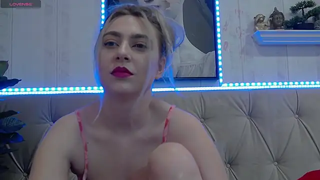 AvaBlue  online show from 02/09/25, 07:15