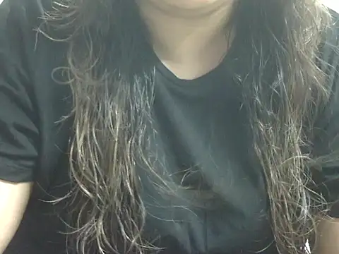 Snapshot of Mohini_44 chatting on 07/09/26, 03:22 Mohini 44 online show from 07/09/26, 03:22