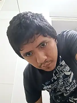 gianfranco1230 online show from 04/14/26, 12:54