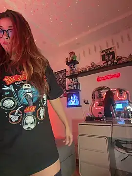 crystal bunny7 online show from 12/02/25, 02:45