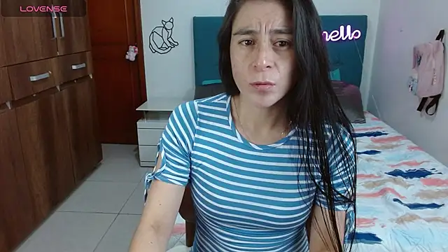 antonella sweet33 online show from 05/19/26, 09:44
