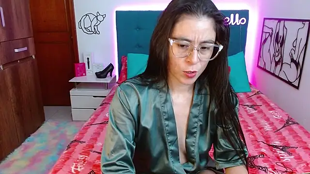 antonella sweet33 online show from 10/02/25, 08:34