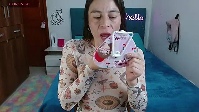 antonella sweet33 online show from 05/01/26, 08:47