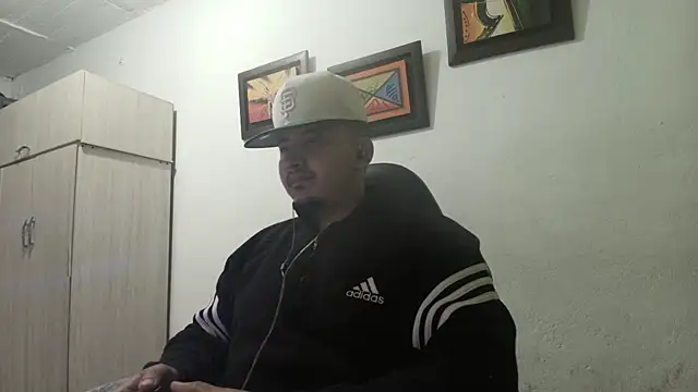 myke andrade online show from 10/10/25, 04:02