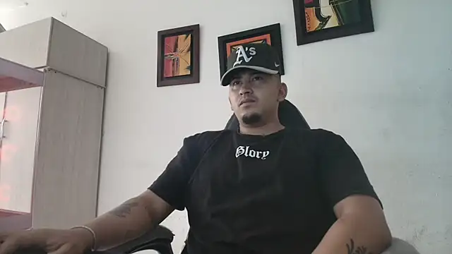 myke andrade online show from 11/26/25, 02:39