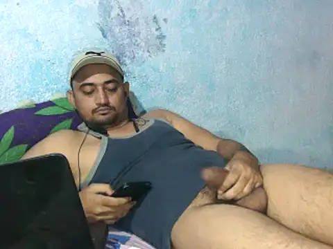 Rocobodymassager online show from 11/15/25, 03:27