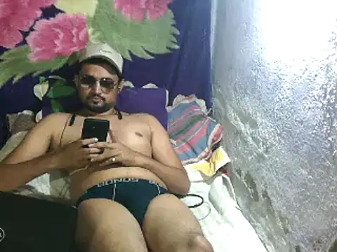 Rocobodymassager online show from 02/20/26, 03:25