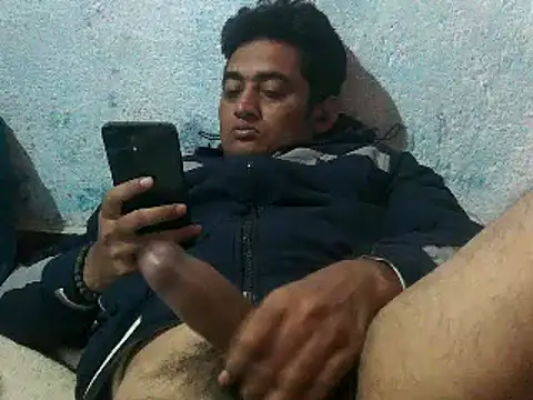 Snapshot of Rocobodymassager chatting on 02/08/25, 06:01 Rocobodymassager online show from 02/08/25, 06:01