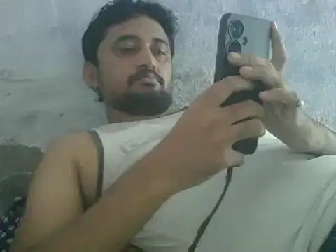 Snapshot of Rocobodymassager chatting on 05/23/26, 04:22 Rocobodymassager online show from 05/23/26, 04:22