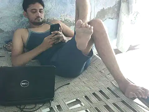 Snapshot of Rocobodymassager chatting on 05/28/26, 03:58 Rocobodymassager online show from 05/28/26, 03:58