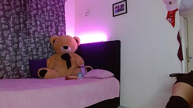 Dakota bumm online show from 09/20/25, 01:10