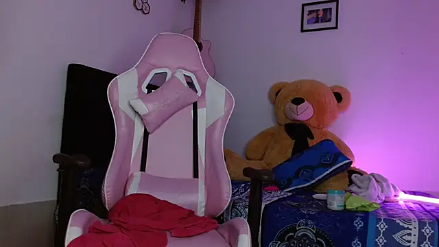 Dakota bumm online show from 11/16/25, 02:05