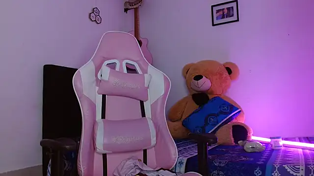 Dakota bumm online show from 11/13/25, 08:02