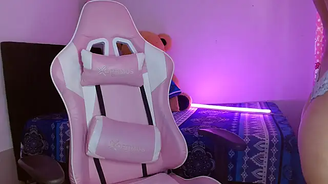 Dakota bumm online show from 11/07/25, 04:11