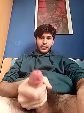 Snapshot of Esti02 chatting on 03/03/26, 04:03 Esti02 online show from 03/03/26, 04:03