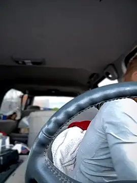 GoldenFlameGoddess online show from 12/22/25, 04:29