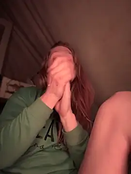 GoldenFlameGoddess online show from 02/21/26, 07:32