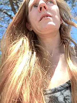 GoldenFlameGoddess online show from 06/23/26, 06:50