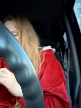 GoldenFlameGoddess online show from 12/02/25, 03:14