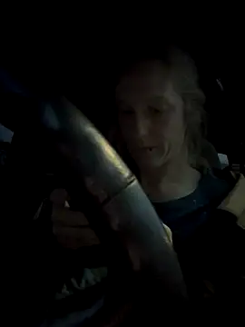 GoldenFlameGoddess online show from 12/05/25, 03:32