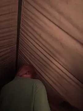 GoldenFlameGoddess online show from 02/22/26, 04:04