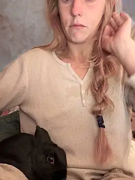 GoldenFlameGoddess online show from 09/26/25, 03:08