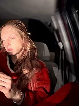 GoldenFlameGoddess online show from 01/10/26, 02:01