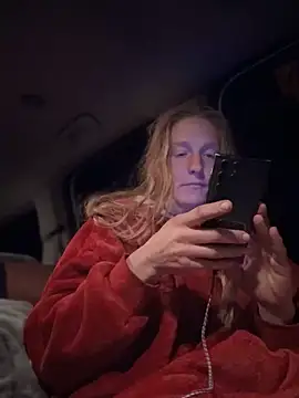 GoldenFlameGoddess online show from 02/13/26, 02:06