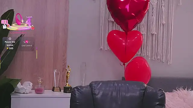 Molly Jons online show from 03/05/26, 01:02