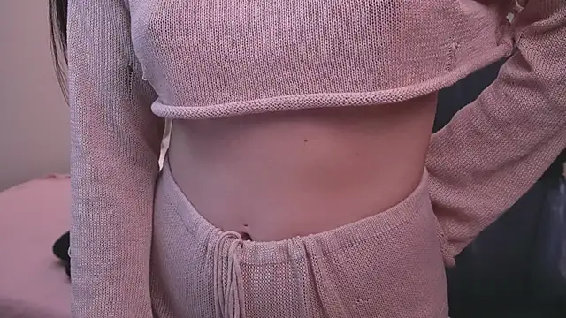 Molly Jons online show from 02/03/26, 01:05