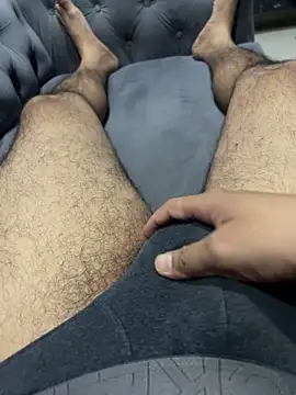 rajtheman2 online show from 04/14/26, 06:24