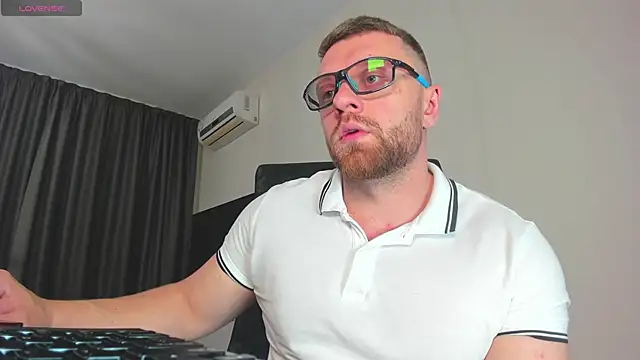 Findom guy online show from 12/14/25, 12:33