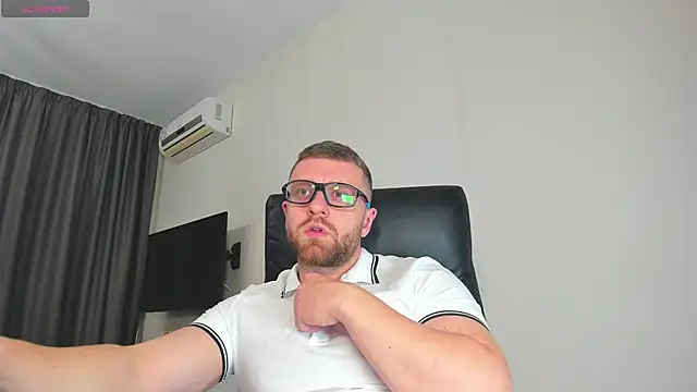 Findom guy online show from 12/15/25, 11:05