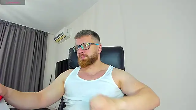 Snapshot of Findom_guy chatting on 03/31/26, 10:28 Findom guy online show from 03/31/26, 10:28