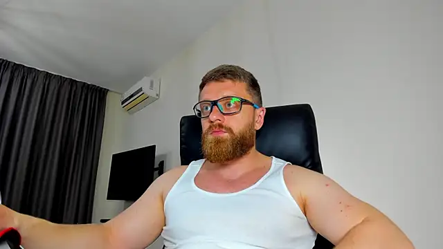 Snapshot of Findom_guy chatting on 05/12/26, 05:30 Findom guy online show from 05/12/26, 05:30