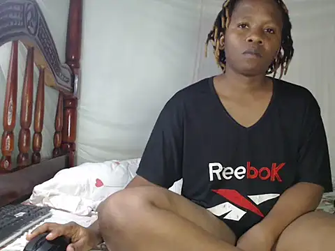 Queentesi online show from 03/19/26, 10:32