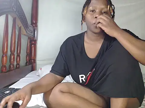 Queentesi online show from 05/10/26, 10:00