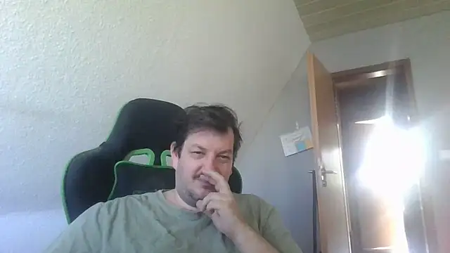 Golffahrer1982 online show from 05/26/26, 06:33