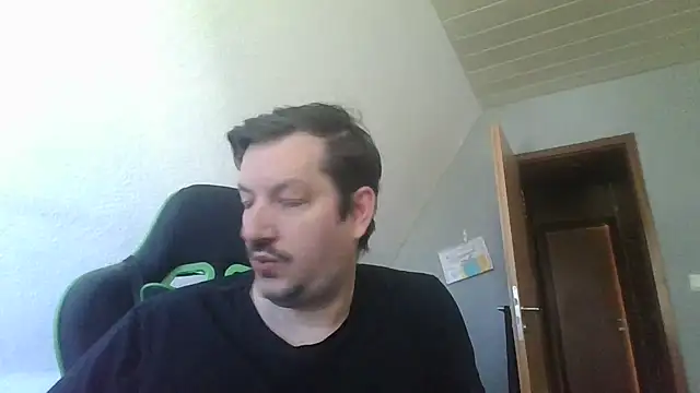 Golffahrer1982 online show from 05/23/26, 08:35