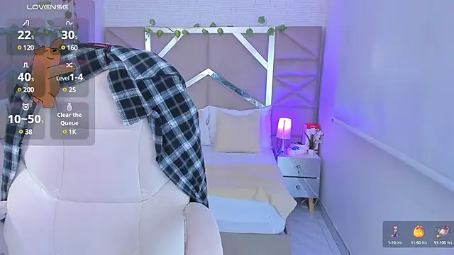 Zoe Lennoxx online show from 03/18/25, 04:50