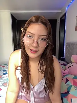 Zoe Lennoxx online show from 09/19/25, 09:30