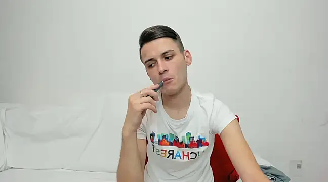 andboyfor6 online show from 12/11/24, 02:09