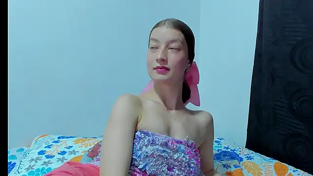 Snapshot of MiiaVolkova chatting on 04/26/26, 12:30 MiiaVolkova online show from 04/26/26, 12:30