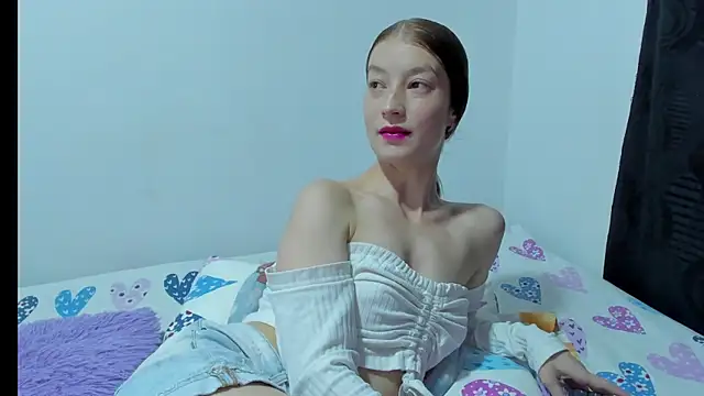 MiiaVolkova online show from 01/12/26, 11:09